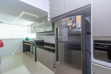 Apartamento à venda com 68m², 2 quartos e 1 vagaCozinha