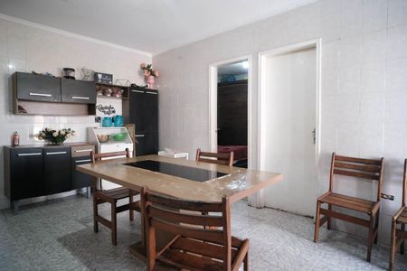Sala/Cozinha de casa à venda com 3 quartos, 200m² em Jardim Santo Antonio, São Paulo