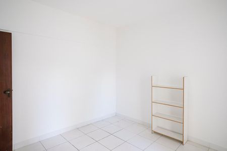 Apartamento para alugar com 77m², 2 quartos e 1 vagaQuarto 2