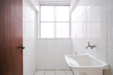 Apartamento para alugar com 77m², 2 quartos e 1 vagaÁrea de Serviço