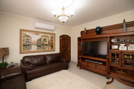 Sala de casa à venda com 3 quartos, 306m² em Vila Milton, Guarulhos