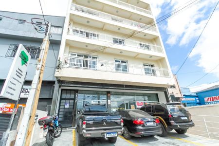 Apartamento para alugar com 77m², 2 quartos e 1 vaga Apartamento para alugar com 77m², 2 quartos e 1 vagaFachada