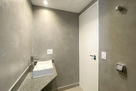 Apartamento à venda com 75m², 2 quartos e 2 vagasBanheiro da Suíte 2