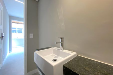 Apartamento à venda com 75m², 2 quartos e 2 vagasLavabo