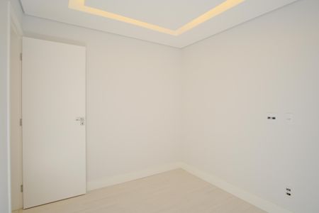 Quarto 2 de apartamento para alugar com 2 quartos, 60m² em Parque São Jorge, São Paulo