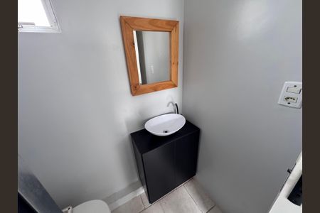 Apartamento à venda com 43m², 2 quartos e 1 vaga Apartamento à venda com 43m², 2 quartos e 1 vagaBanheiro