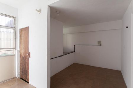 Casa para alugar com 347m², 8 quartos e 5 vagas Casa para alugar com 347m², 8 quartos e 5 vagasQuarto de Serviço