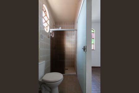 Casa para alugar com 347m², 8 quartos e 5 vagas Casa para alugar com 347m², 8 quartos e 5 vagasBanheiro da Suíte 1