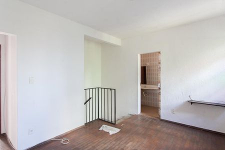 Casa para alugar com 347m², 8 quartos e 5 vagas Casa para alugar com 347m², 8 quartos e 5 vagasSala 2