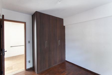 Casa para alugar com 347m², 8 quartos e 5 vagas Casa para alugar com 347m², 8 quartos e 5 vagasQuarto de Serviço