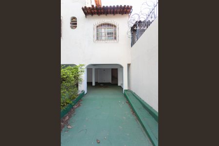 Casa para alugar com 347m², 8 quartos e 5 vagas Casa para alugar com 347m², 8 quartos e 5 vagasGaragem