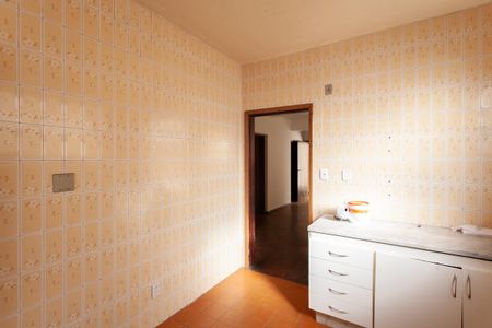 Casa para alugar com 347m², 8 quartos e 5 vagas Casa para alugar com 347m², 8 quartos e 5 vagasCozinha