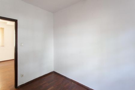 Casa para alugar com 347m², 8 quartos e 5 vagas Casa para alugar com 347m², 8 quartos e 5 vagasQuarto 5