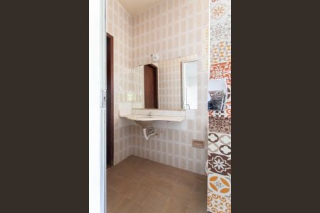 Casa para alugar com 347m², 8 quartos e 5 vagas Casa para alugar com 347m², 8 quartos e 5 vagasBanheiro da Suíte 1