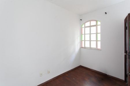 Casa para alugar com 347m², 8 quartos e 5 vagas Casa para alugar com 347m², 8 quartos e 5 vagasEdícula