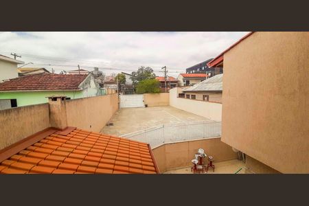 Vista da Sala de TV de casa para alugar com 4 quartos, 180m² em Vila Yara, Osasco