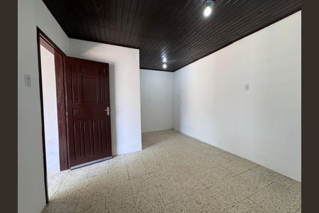 Casa à venda com 77m², 1 quarto e 2 vagas Casa à venda com 77m², 1 quarto e 2 vagasCozinha