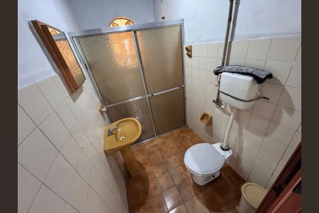 Casa à venda com 77m², 1 quarto e 2 vagas Casa à venda com 77m², 1 quarto e 2 vagasBanheiro Social