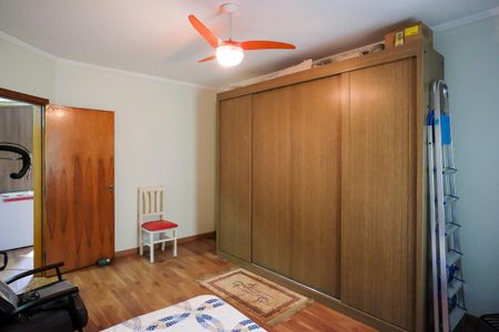 Casa à venda com 197m², 3 quartos e 4 vagasQuarto 1