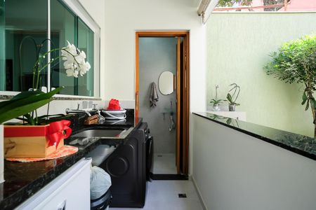 Casa à venda com 197m², 3 quartos e 4 vagasÁrea de serviço