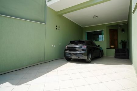 Casa à venda com 197m², 3 quartos e 4 vagasGaragem