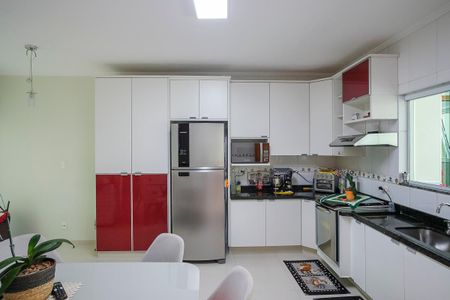 Casa à venda com 197m², 3 quartos e 4 vagasCozinha