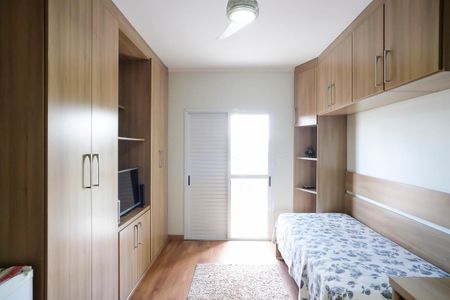 Casa à venda com 197m², 3 quartos e 4 vagasQuarto 2