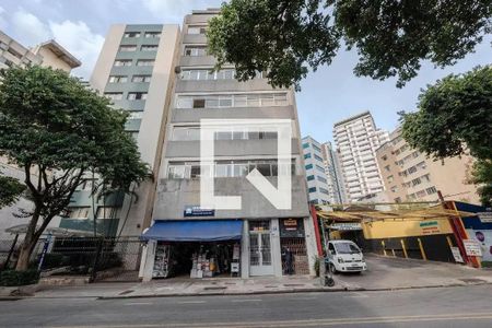 Apartamento à venda com 150m², 3 quartos e sem vaga Apartamento à venda com 150m², 3 quartos e sem vagaFachada
