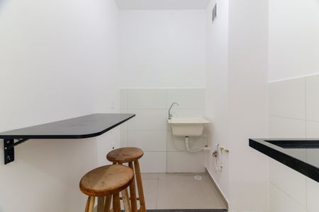 Apartamento para alugar com 37m², 2 quartos e sem vaga Apartamento para alugar com 37m², 2 quartos e sem vagaÁrea de Serviço