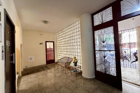 Apartamento à venda com 35m², 1 quarto e sem vaga Apartamento à venda com 35m², 1 quarto e sem vagaPortaria