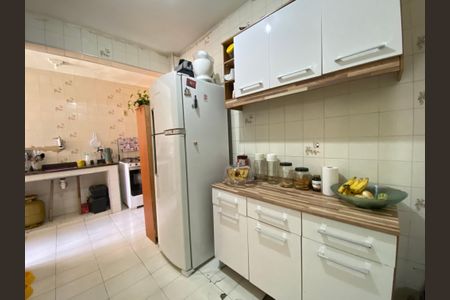 Apartamento à venda com 70m², 3 quartos e 1 vaga Apartamento à venda com 70m², 3 quartos e 1 vagaCozinha