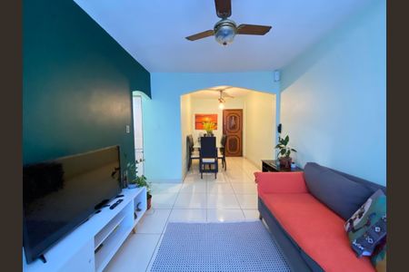 Apartamento à venda com 70m², 3 quartos e 1 vaga Apartamento à venda com 70m², 3 quartos e 1 vagaSala