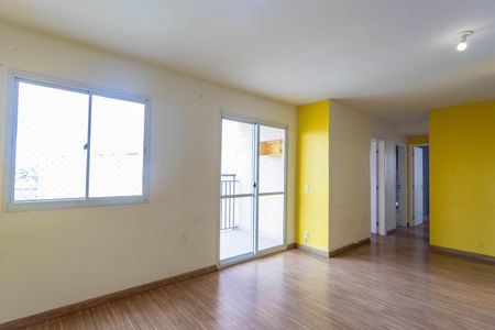 Sala de apartamento para alugar com 3 quartos, 70m² em Conceição, Diadema