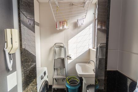 Apartamento à venda com 72m², 3 quartos e 2 vagas Apartamento à venda com 72m², 3 quartos e 2 vagasÁrea de Serviço