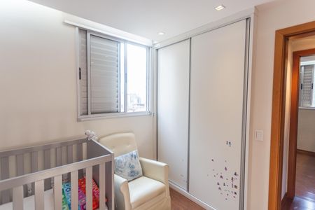 Apartamento à venda com 72m², 3 quartos e 2 vagas Apartamento à venda com 72m², 3 quartos e 2 vagasQuarto 2