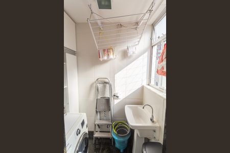 Apartamento à venda com 72m², 3 quartos e 2 vagas Apartamento à venda com 72m², 3 quartos e 2 vagasÁrea de Serviço