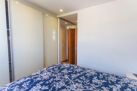 Apartamento à venda com 72m², 3 quartos e 2 vagas Apartamento à venda com 72m², 3 quartos e 2 vagasSuíte