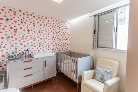 Apartamento à venda com 72m², 3 quartos e 2 vagas Apartamento à venda com 72m², 3 quartos e 2 vagasQuarto 2