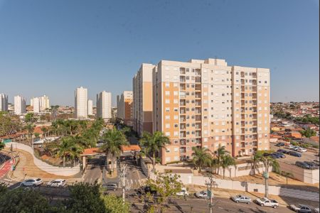 Vista da Sala de apartamento para alugar com 2 quartos, 48m² em Vila Satúrnia, Campinas