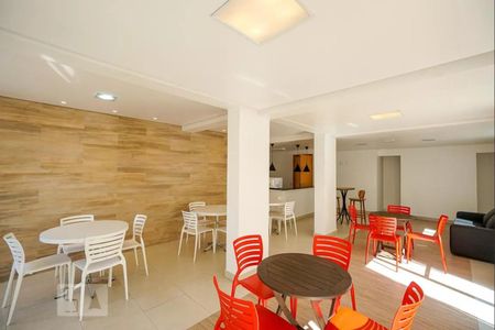 Apartamento à venda com 67m², 3 quartos e 2 vagas Apartamento à venda com 67m², 3 quartos e 2 vagasÁrea comum - Salão de festas