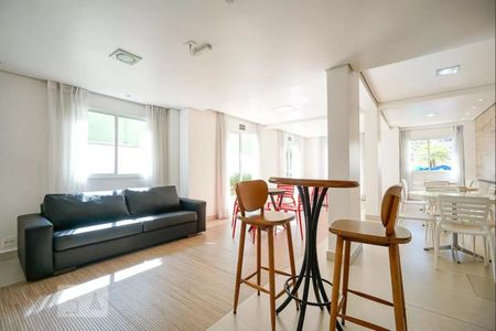 Apartamento à venda com 67m², 3 quartos e 2 vagas Apartamento à venda com 67m², 3 quartos e 2 vagasÁrea comum - Salão de festas