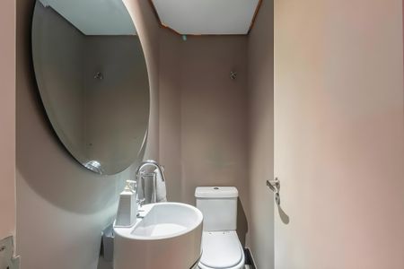 Apartamento à venda com 150m², 4 quartos e 3 vagas Apartamento à venda com 150m², 4 quartos e 3 vagasLavabo