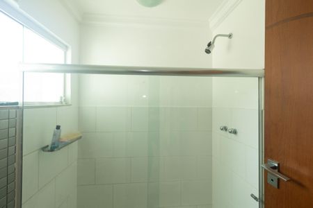 Casa de condomínio para alugar com 197m², 4 quartos e 2 vagas Casa de condomínio para alugar com 197m², 4 quartos e 2 vagasBanheiro Social