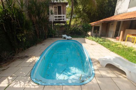 Casa de condomínio para alugar com 197m², 4 quartos e 2 vagas Casa de condomínio para alugar com 197m², 4 quartos e 2 vagasPiscina