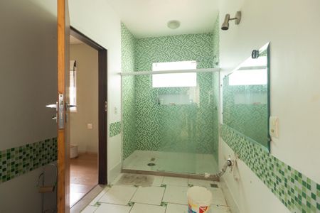 Casa de condomínio para alugar com 197m², 4 quartos e 2 vagas Casa de condomínio para alugar com 197m², 4 quartos e 2 vagasBanheiro da Suíte 2