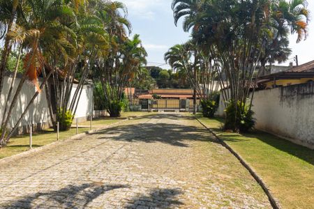 Casa de condomínio para alugar com 197m², 4 quartos e 2 vagas Casa de condomínio para alugar com 197m², 4 quartos e 2 vagasÁrea comum
