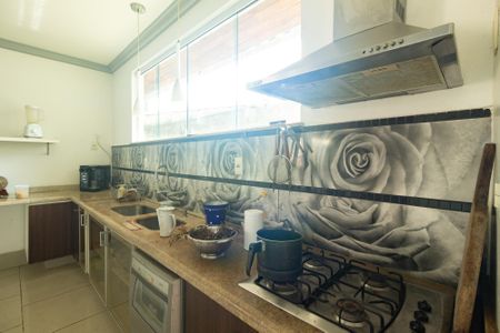 Casa de condomínio para alugar com 197m², 4 quartos e 2 vagas Casa de condomínio para alugar com 197m², 4 quartos e 2 vagasCozinha