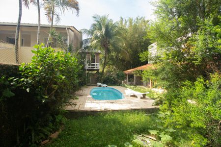 Casa de condomínio para alugar com 197m², 4 quartos e 2 vagas Casa de condomínio para alugar com 197m², 4 quartos e 2 vagasVista do Quarto