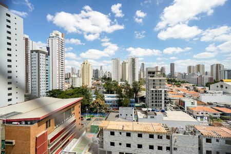 Apartamento à venda com 112m², 3 quartos e 3 vagas Apartamento à venda com 112m², 3 quartos e 3 vagasVista do quarto 02