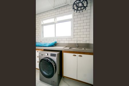 Apartamento à venda com 112m², 3 quartos e 3 vagas Apartamento à venda com 112m², 3 quartos e 3 vagasÁrea de serviço